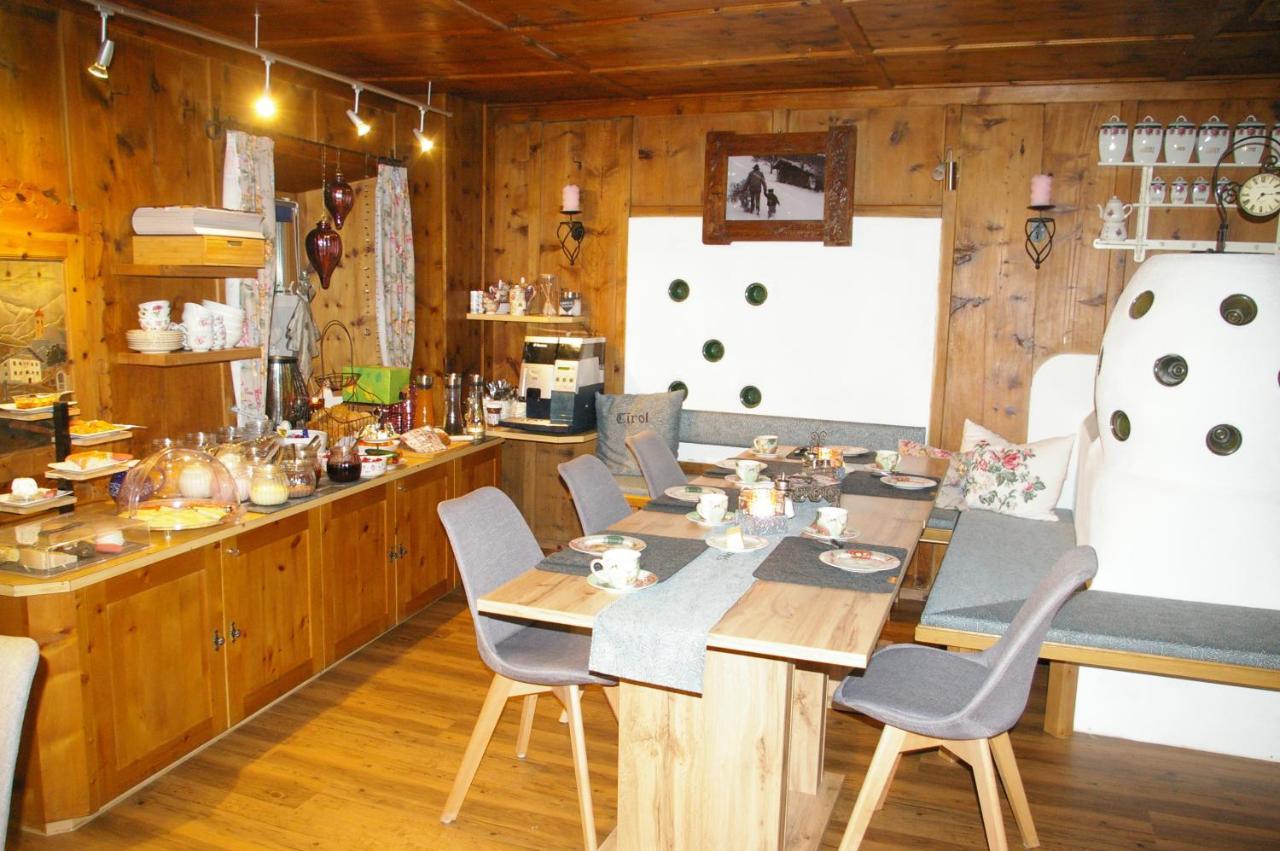فندق Thalerhof Roppen المظهر الخارجي الصورة